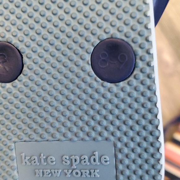 🌸KATE SPADE MULTI COLOR FLIP FLOPS - Picture 11 of 13